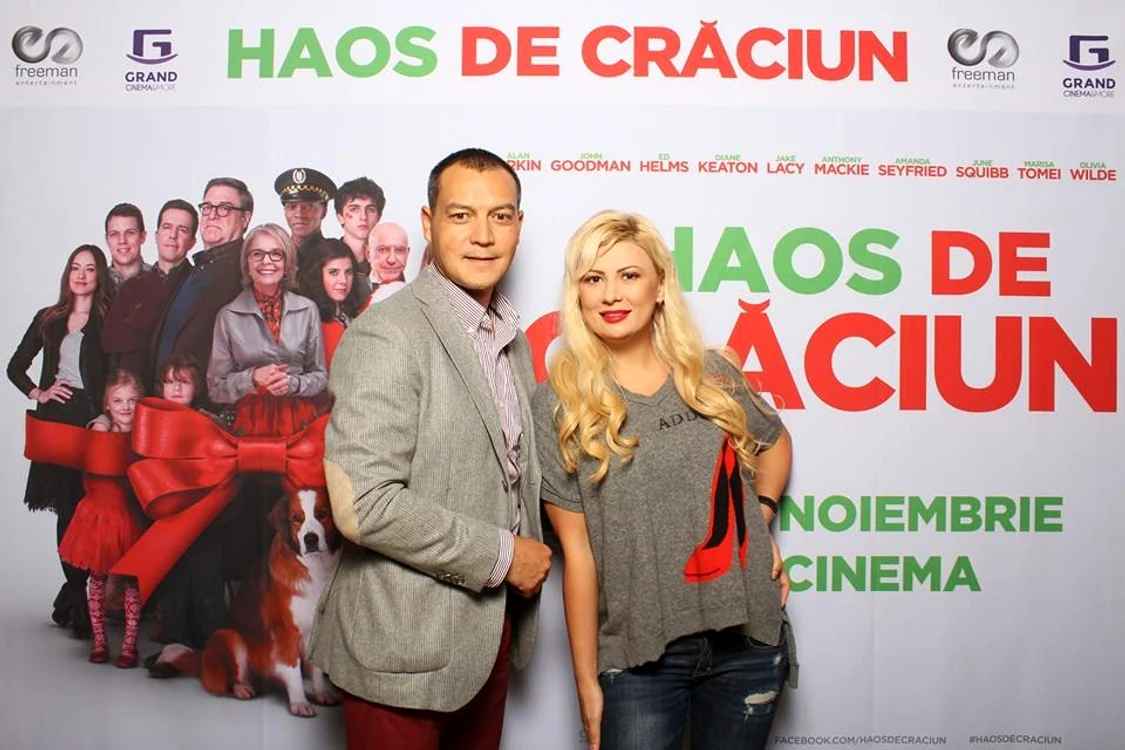 Adora şi iubitul au ieşit la film