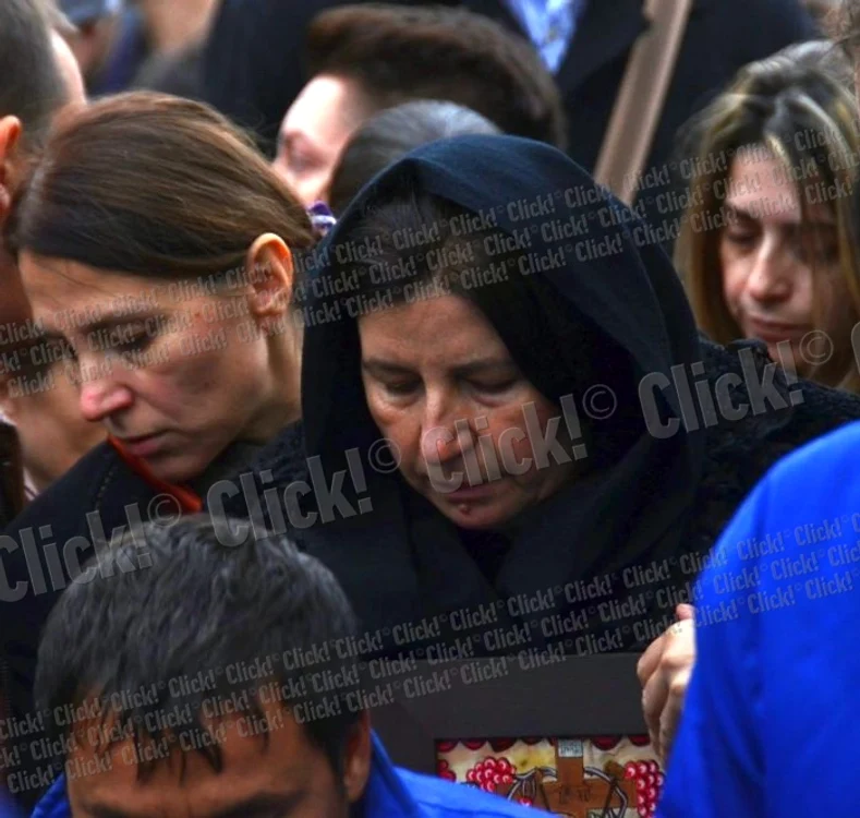 Magda Catone la înmormântarea lui Şerban Ionescu.