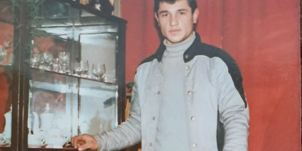 Ghita Mafteian cu 5 luni inainte de fuga Arhiva personala crop jpeg