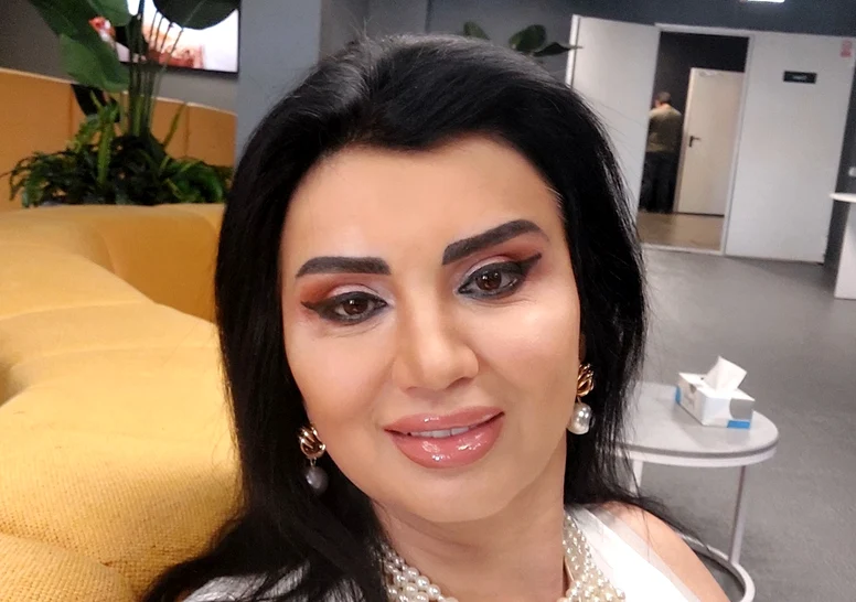 Adriana Bahmuțeanu acuză că nu i se respectă programul de vizită pentru cei doi copii FOTO: Facebook