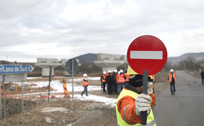 Pentru multe lucrări de infrastructură nu sunt alocaţi bani de la buget