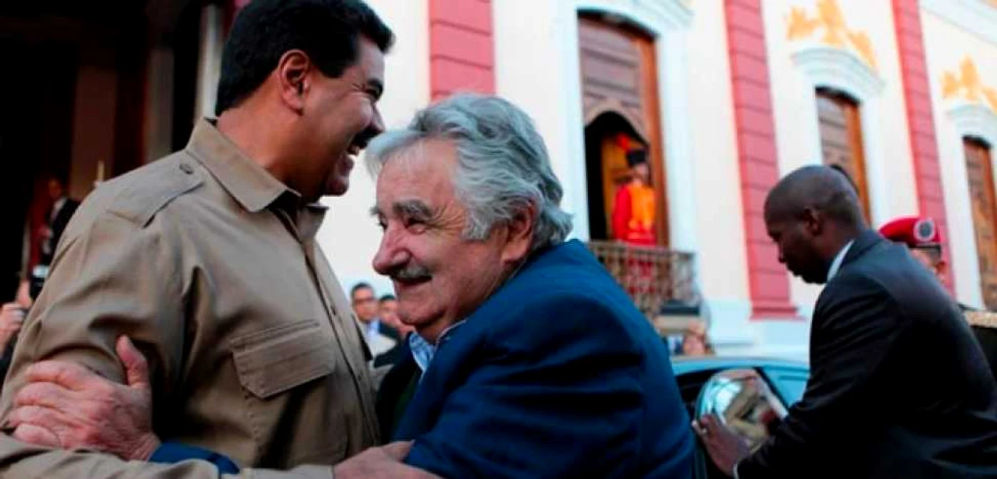 Nicolas Maduro şi Jose Mujica au cunoscut şi vremuri mai bune; Foto: talcualdigital.com
