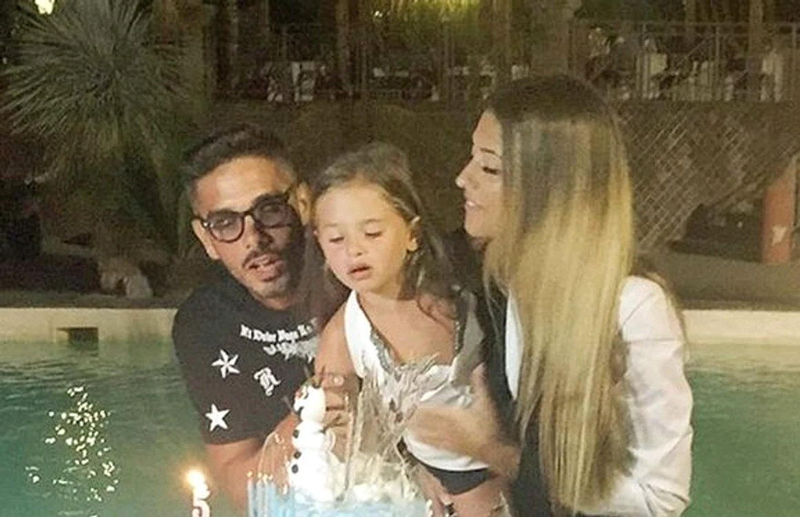 
    Antonia şi Vincenzo au serbat-o împreună pe Maya, care a împlinit recent 5 aniFoto: Click!  