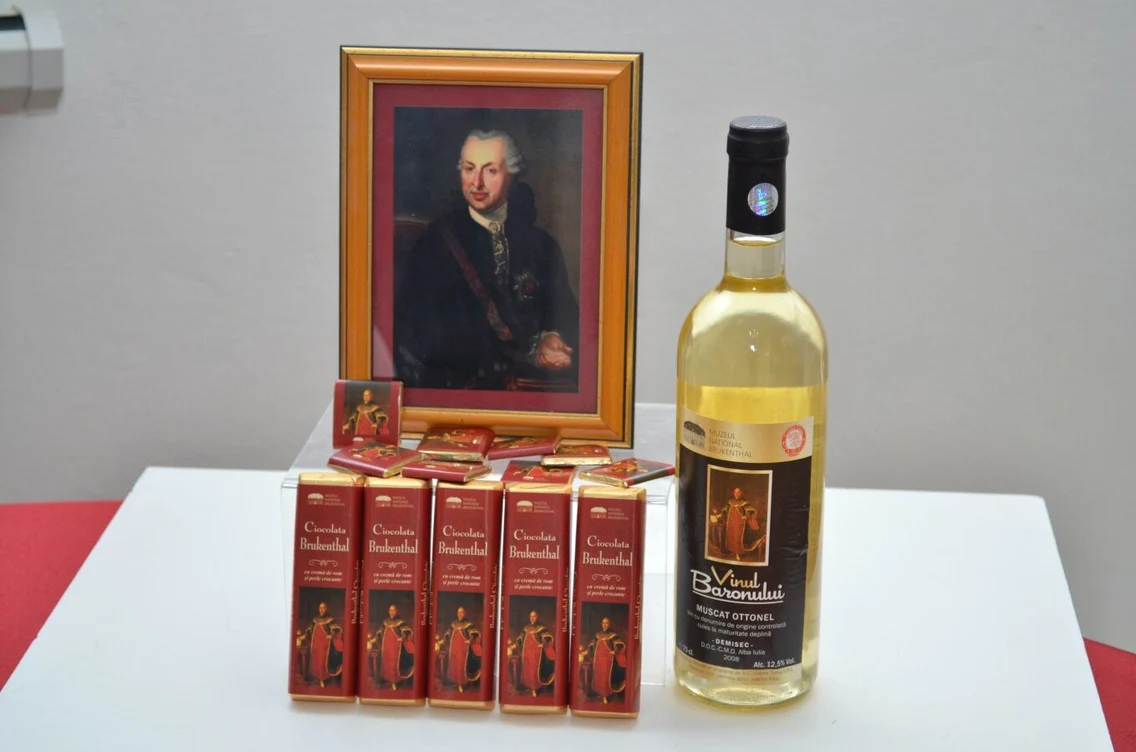 Suveniruri marca Brukenthal Foto Muzeul Național Brukenthal jpg