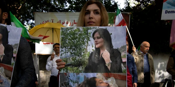 Proteste în Iran dupa ce a murit Masha Amini FOTO Profimedia 