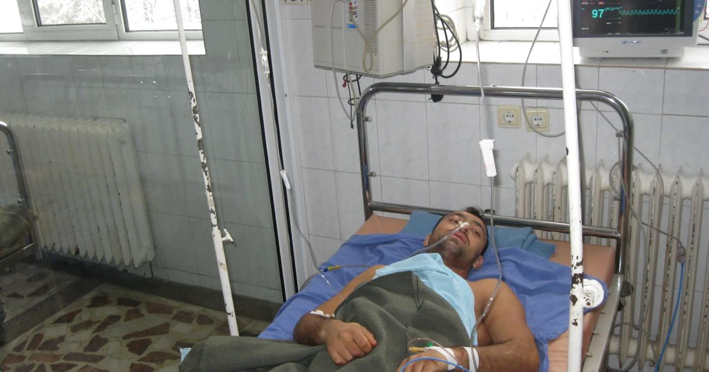 Bărbatul a ajuns la spital Foto: A drian Obreja