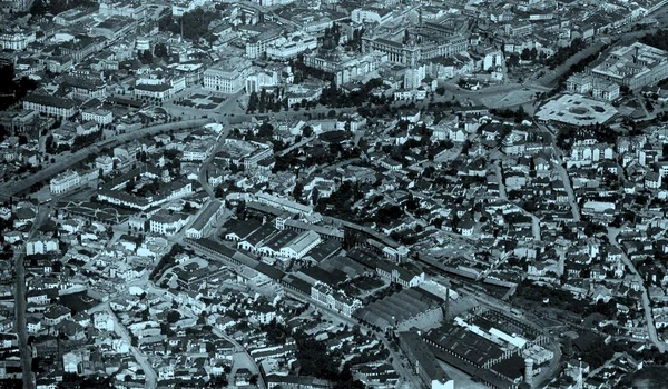 București, Zona Arsenalului Armatei și a Arhivelor Statului - Complexul Mihai Vodă (© ANR, fond CC al PCR, album 1981, foto 6 - detaliu)