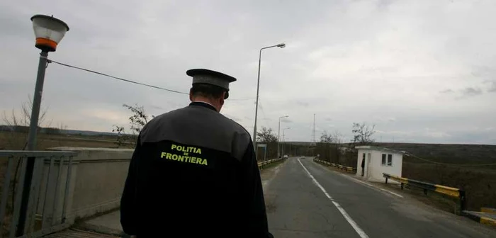 Tot mai mulți polițiști de frontieră sunt implicați în acte de corupție