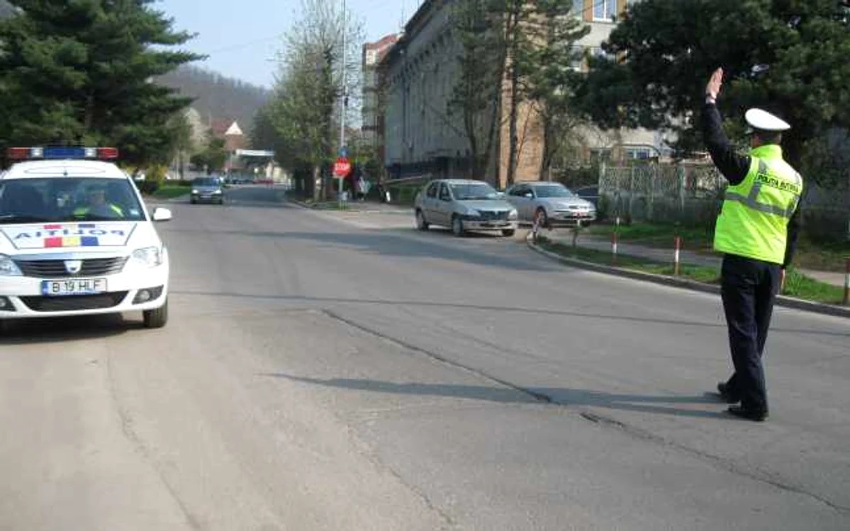 Poliţiştii au efectuat un control în trafic