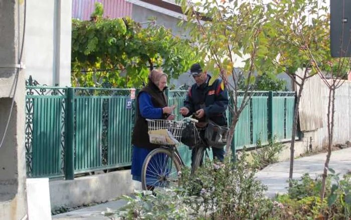 Pensionarii teleormăneni îşi vor primi drepturile băneşti mai devreme foto: Claudiu Dumitrache