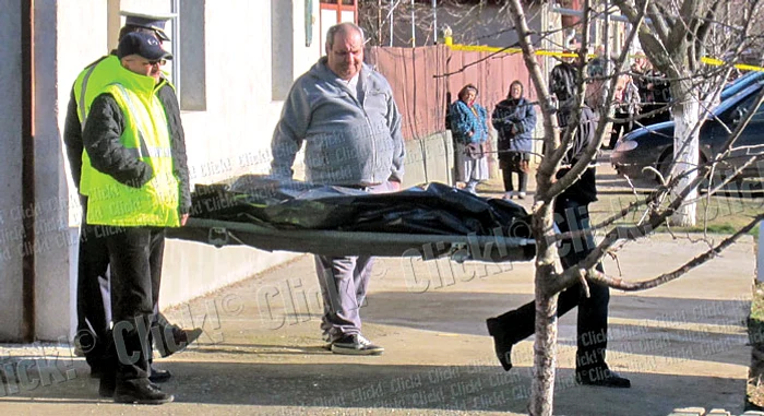 Criminaliştii au găsit în casă cadavrele socrilor şi băiatului lui Ion