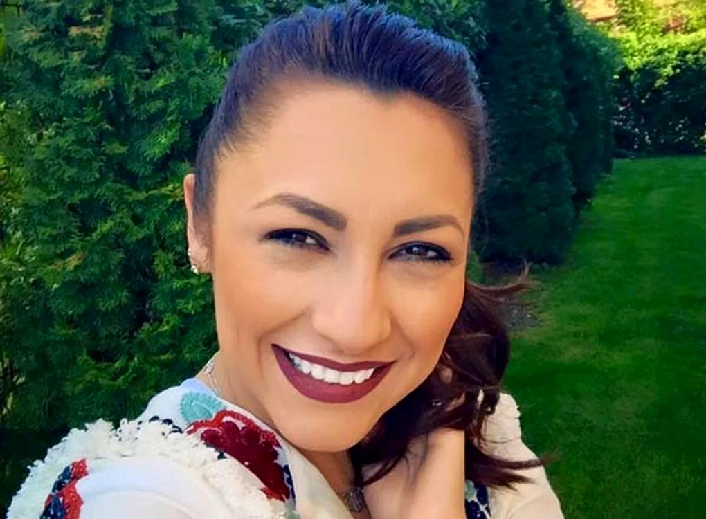 
    Andra şi-a creştinat duminică fetiţa, pe Eva Maria Ioana FOTO: Arhiva personală  