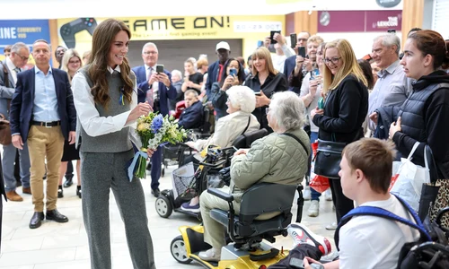 Kate Middleton cu vestă profimedia 0810886600 jpg