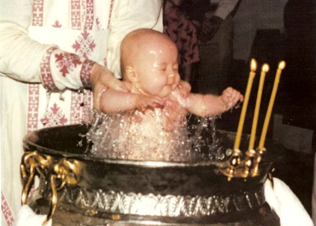 Botezul, cel mai important eveniment din viaţa unui copil FOTO Arhiepiscopia Tomisului