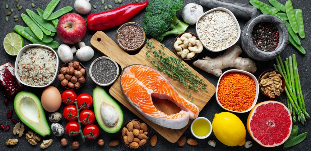 Cum să învingi canicula prin alimentație: meniuri ușoare pentru zilele toride. Dietetician: „Grătarele pot supraîncărca sistemul digestiv”