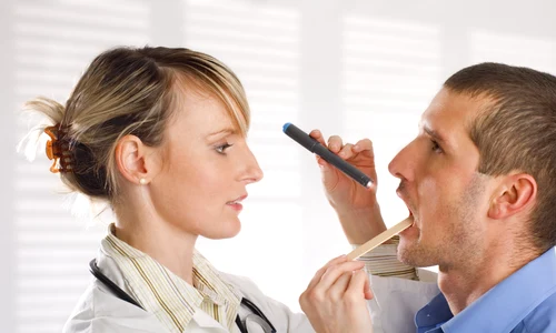tip medic gat shutterstock 8911969 jpeg