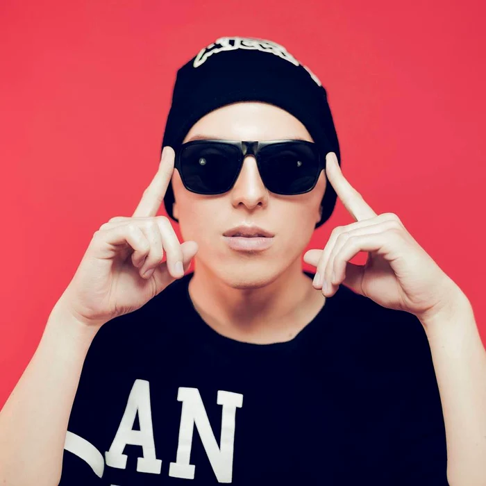 
    Mke sau Justin de România  