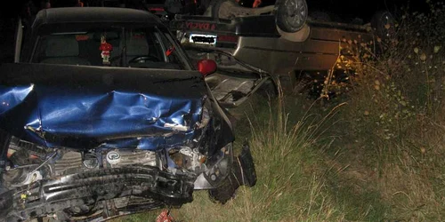 Accidente cu multe masini pe soselele din judetul Valcea