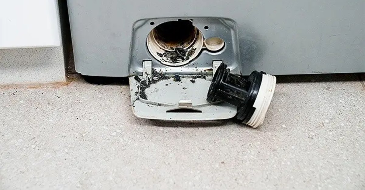 Cum se curăță filtrul mașinii de spălat și când este indicat să facem acest lucru