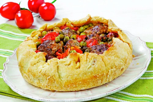 placinta chiftele legume jpeg