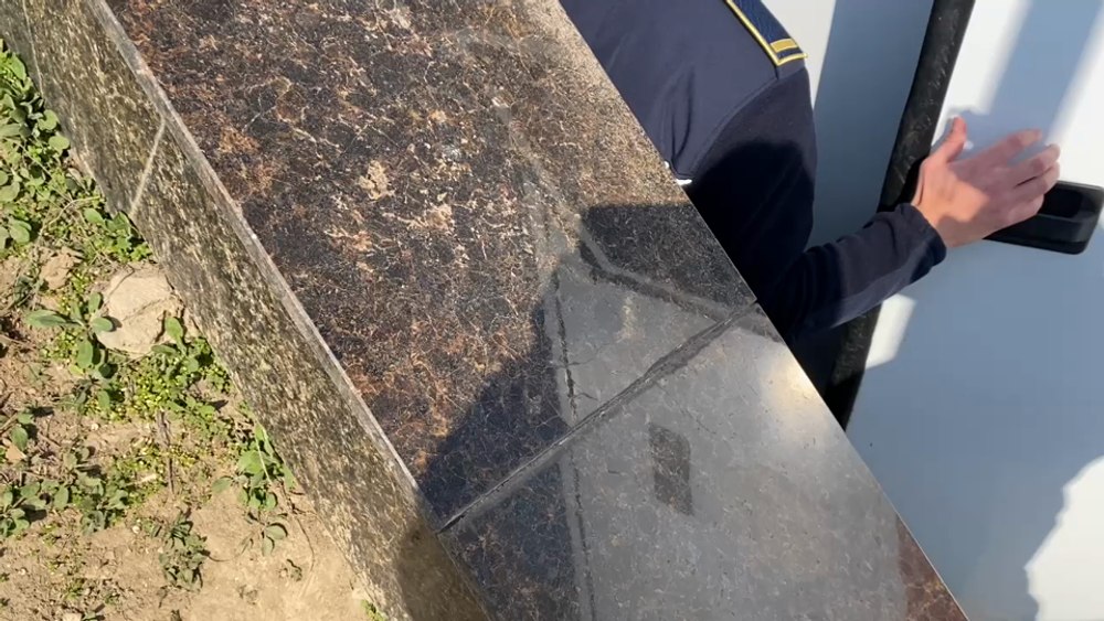 Britanic închis la Poarta Albă, apel disperat în presa străină: „Aici este un iad“ VIDEO UPDATE