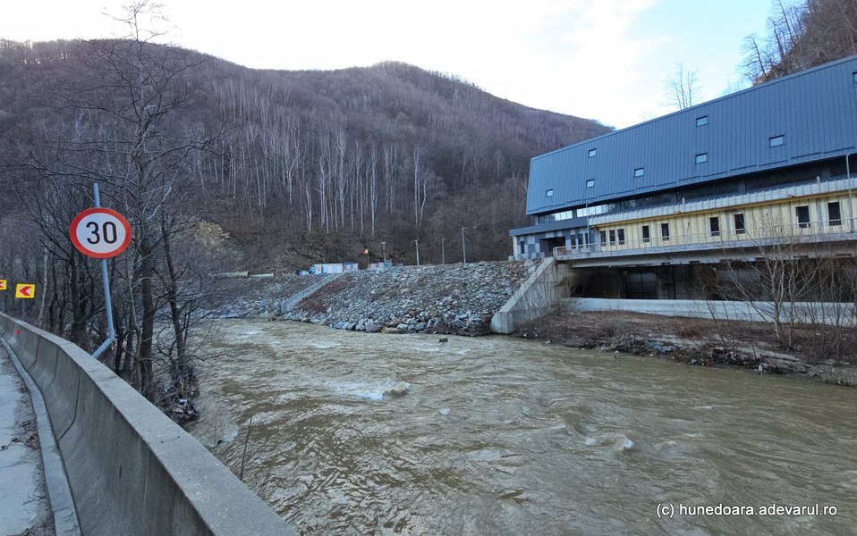 Prima hidrocentrală din Defileul Jiului, deschisă în 2026. Stadiul șantierelor energetice de interes național