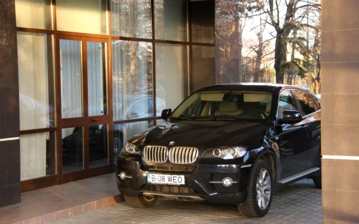 Copos a venit în Piteşti la volanul unui BMW