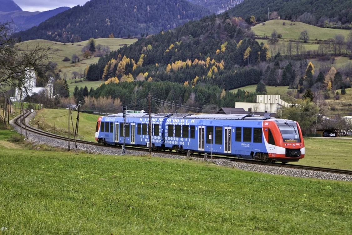 tren hidrogen Foto Facebook Irinel Scrioşteanu