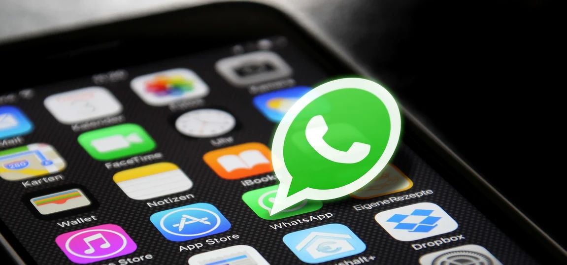 Whatsapp este una dintre cele mai utilizate aplicații pentru mesagerie online