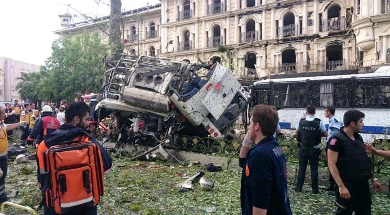 
    Explozie în Istanbul: mai multe persoane au fost rănitefoto: Twitter  