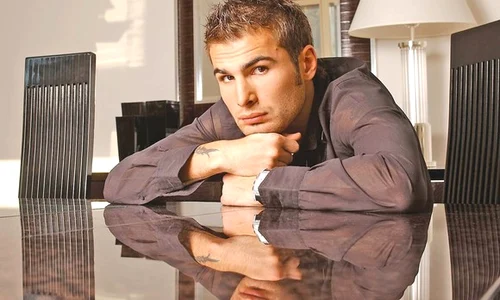 adrian mutu highlife la masa jpeg