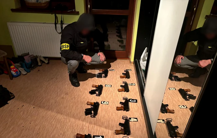 Traficantul de arme a fost arestat FOTO: X