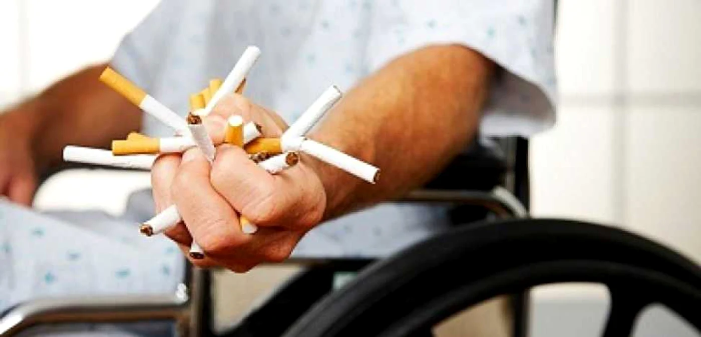 Riscurile fumatului sunt enorme şi pentru cei tineri