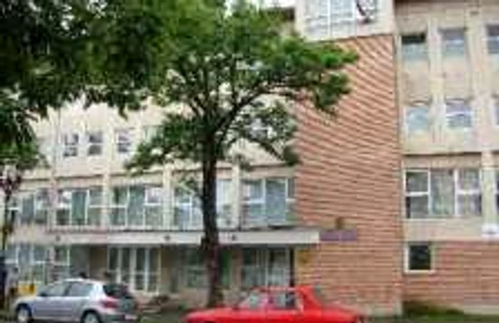 Sediul Judecătoriei unde au fost arestaţi preventiv tinerii