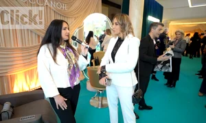 adina halas 00 06 22 561 png