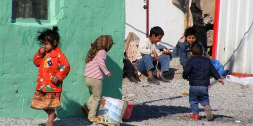 Sute de familii abia supravieţuiesc Foto:Arhivă Adevărul
