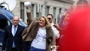 Diana Sosoaca isi depune candidatura pentru presedentia Romaniei cu manusi de box  Foto Inquam Photos Octav Ganea (1) jpg