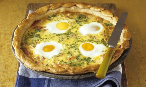 tarta cu oua si slanina jpeg