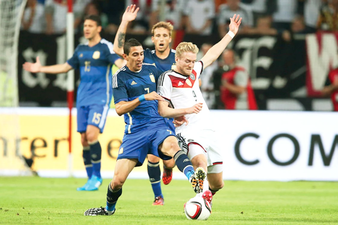 
    Di Maria s-a distrat cu apărarea nemţilorFoto: AP  