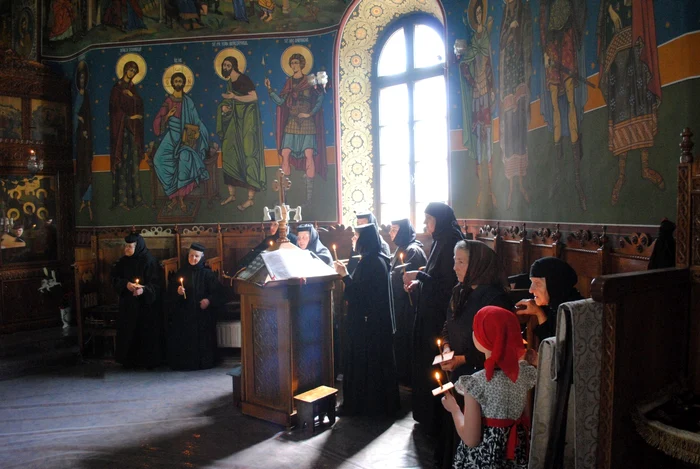 Maicile de la Mănăstirea Văleni. Foto: Cezar Paul-Bădescu
