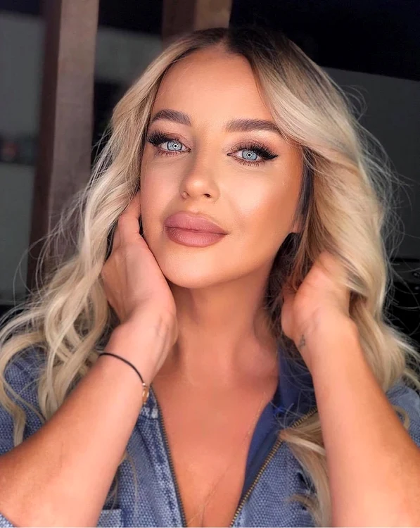 4 tania budi 52 de ani 4 jpg jpeg