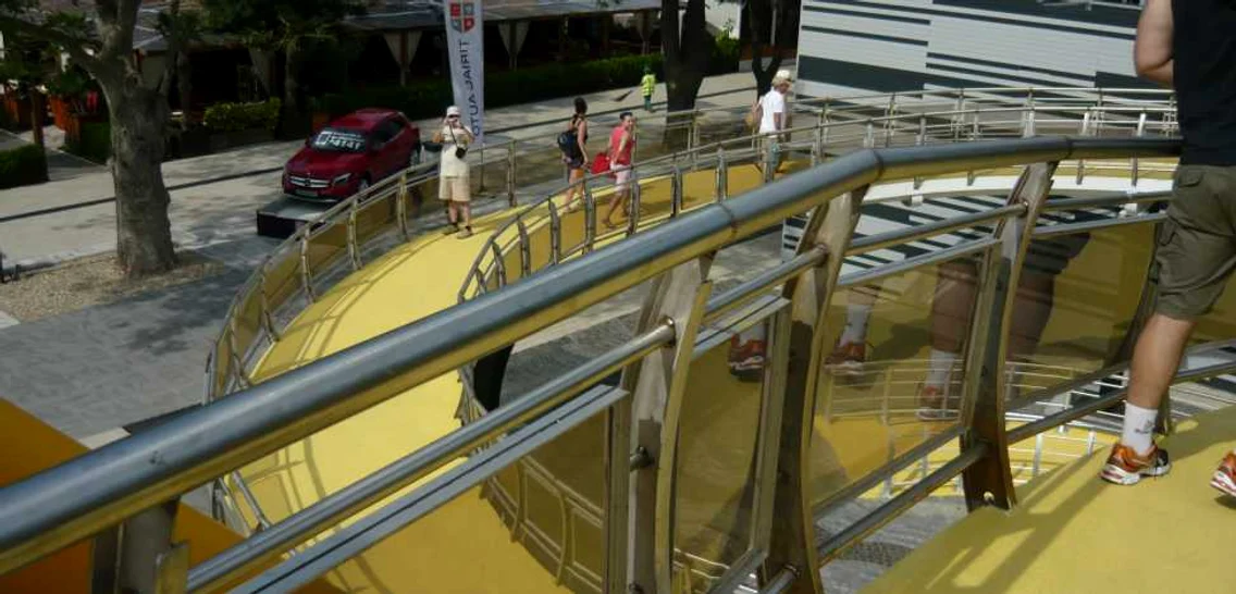 Pasarele Mamaia