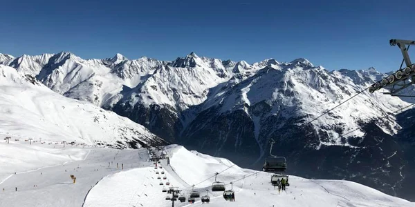 Adelin Petrisor schi Austria Solden (2) jpeg
