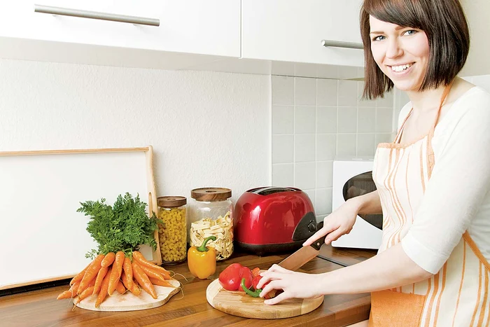 Mare atenţie când trebuie să folosim obiecte ascuţite sau tăioase