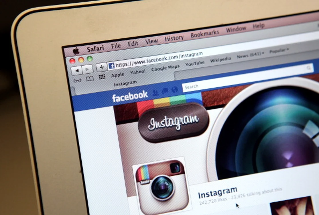 Facebook ne urmărește activitatea pe acest site pentru a ști ce tip de publicitate să ne furnizezeFoto GettyImages