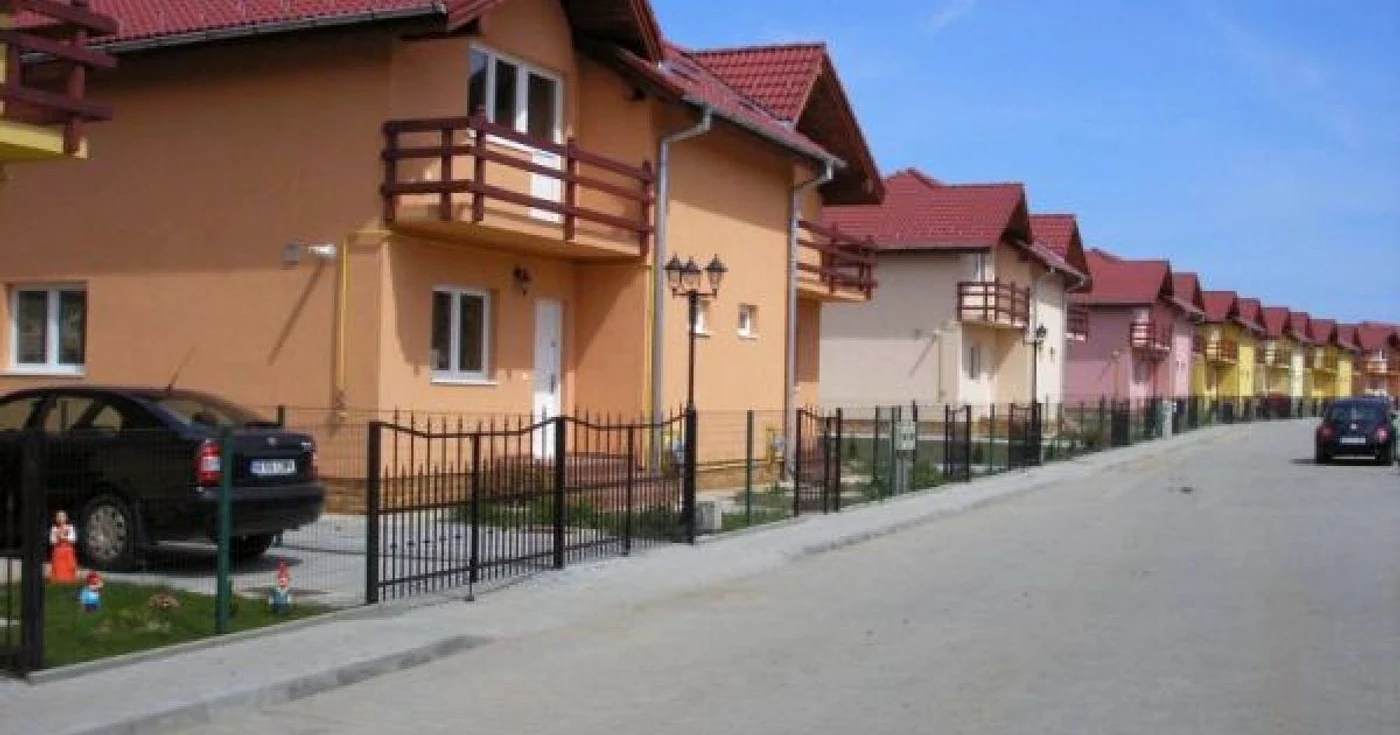 Tot mai puţine case se construiesc în Maramureş