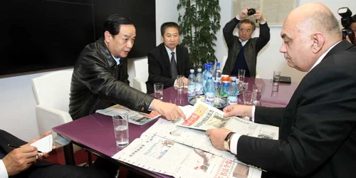 Peter L. Imre în dialog cu înalţii oaspeţi chinezi