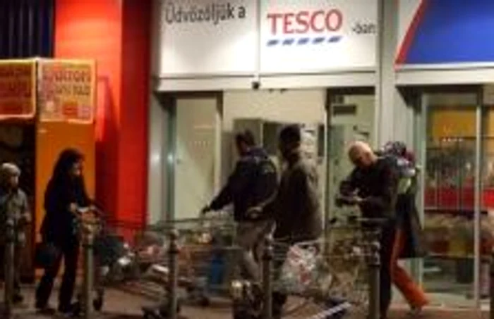 Sătmărenii preferă cumpărăturile la Tesco/foto: Arhiva