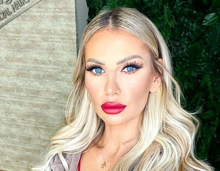 2 andreea banica 1 jpg jpeg