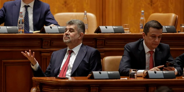 Votul final asupra legii bugetului de stat pentru 2024 în plenul reunit al Parlamentului. FOTO Inquam Photos / George Călin